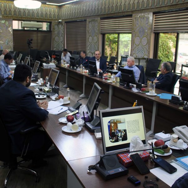 جلسه رؤسای هیات مدیره شرکت های عضو موسسه خیریه همدانیان