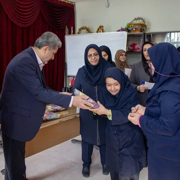 HadehBeMadares 1 1 600x600